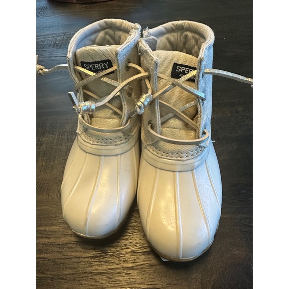 Sperry Saltwater Boot  girls Kids Size 10M Duck Boots Waterproof Winter EEUC - Picture 1 of 8